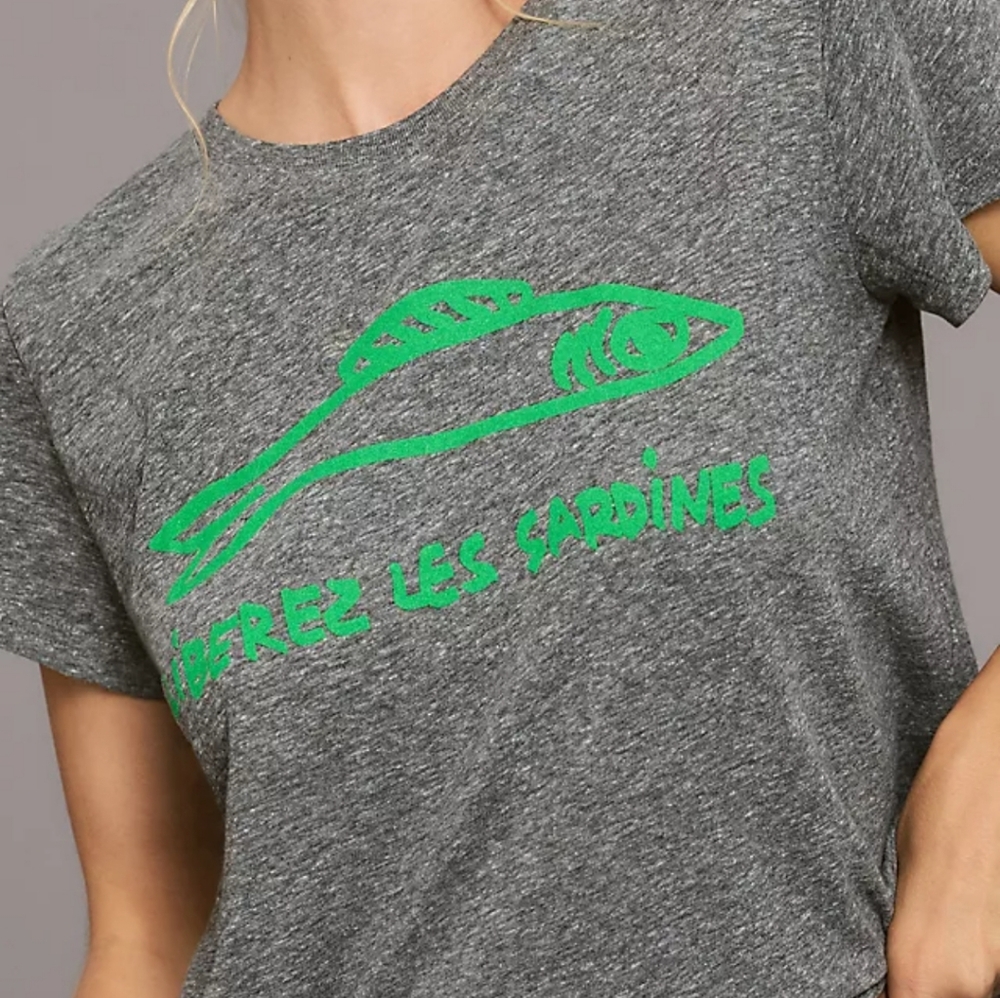 Clare V Gray Tee with " liberes les sardines " size xl
